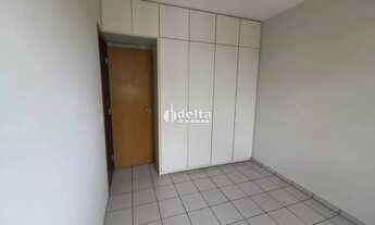 Imagem 5: Apartamento com 3 quartos sendo 1 suíte, portaria 24 horas, 1 vaga e aprox. 82m² de área p