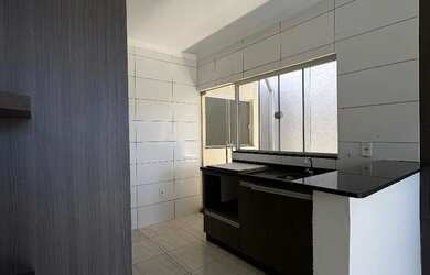 Imagem 7: ALUGO CASA Casa com 2 dormitórios