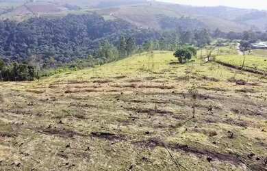Imagem 3: Terreno em Região Tranquila com Acesso Fácil e Ótimas Condições de Pagamento
