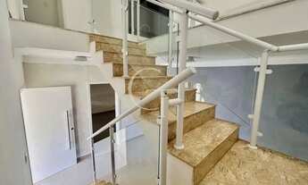 Imagem 6: Casa para Aluguel com Piscina, 3 Suítes, Área Gourmet e Móveis Planejados no Condomínio Re