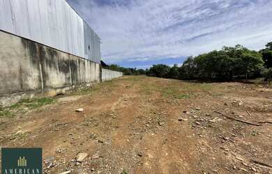 Imagem 6: Vende - se Area 2500 metros com Casa 2 Qt, Suite, Proximo a UFG