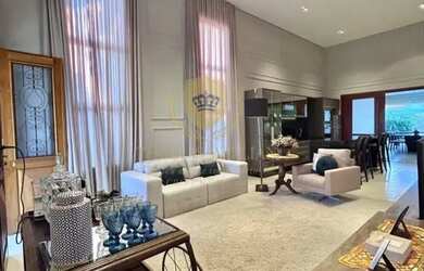 Imagem 2: Casa para Venda em Cuiabá, Ribeirão do Lipa, 3 dormitórios, 3 suítes, 5 banheiros, 4 vagas