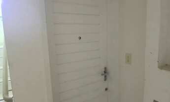 Imagem 4: Apartamento 62m² - Repasse em localização comercial