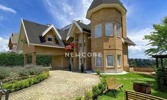 Imagem 6: Casa de condomínio em Rua Principal - Jardim do Embaixador - Campos do Jordão/SP