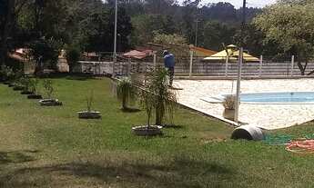 Imagem 3: A 10 MINUTOS PARTINDO DO TREVO CTA PREÇOS A PARTIR DE 600 O DIA