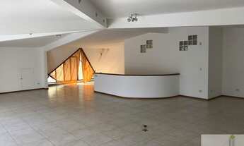 Imagem 2: Casa com 5 suítes, 6 vagas, 800m² no Alto da Boa Vista