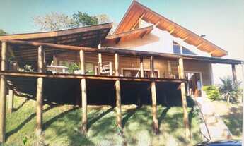 Imagem: Lindíssima casa de 250 m2 junto à uma