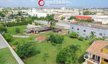 Imagem 5: Casa com amplo terreno e área de lazer em condomínio fechado - Condomínio Isaias Laudelino