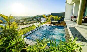 Imagem 3: Casa Reserva de Santa Isabel 03 Quartos - Suítes sendo 256 m² de Construção em 532 m² de T