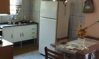 Imagem 3: Chácara para venda possui 1.511 m2, casa muito boa e pomar