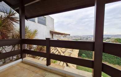 Imagem 12: Casa de Alto Padrão para Venda ou Locação em Sorocaba no Jardim Emília