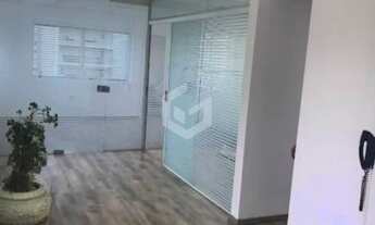 Imagem: Excelente sala comercial na região dos