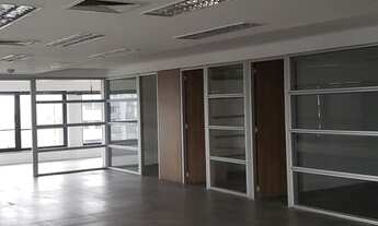 Imagem 2: Sala para Alugar no bairro Bela Vista em São Paulo - SP. 3 banheiros, 4 vagas na garagem