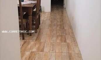 Imagem 2: Apartamento para Venda em Florianópolis, Centro, 1 dormitório, 1 banheiro, 1 vaga