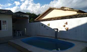 Imagem 2: Casa linear com 3 quartos sendo uma suite independente e piscina