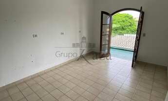 Imagem 7: Casa - Bosque dos Eucaliptos - 3 Dormitórios - 198m²