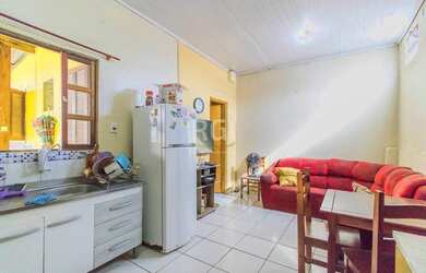 Imagem 2: Porto Alegre - Casa Padrão - Passo das Pedras