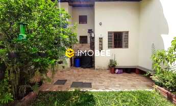 Imagem 2: CASA GEMINADA COLETIVA COM 2 QUARTOS, 1 SUÍTE E AMPLA ÁREA PRIVATIVA, À VENDA NO BAIRRO SA