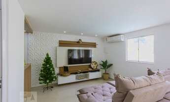 Imagem: Casa de Condomínio à Venda - Freguesia 