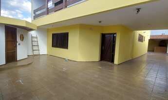 Imagem 2: Sobrado amplo para locação. Excelente localização!