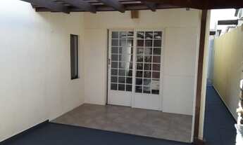 Imagem 2: Casa de condomínio térrea para venda possui 90 metros quadrados com 2 quartos