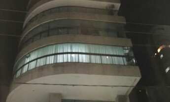 Imagem: Apartamento possui 4 suítes, 3 vagas e