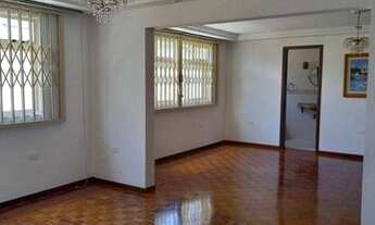 Imagem 3: C-CA0630 AHÚ - Excelente Casa de 2 Pavimentos, 4 Quartos (3 Suítes)Hidro, 4 vagas