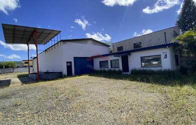 Imagem 2: Terreno grande com pavilhão, muito perto da Estação de trem São Luís REF: G3695