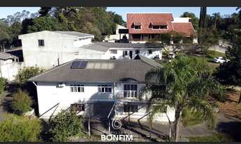 Imagem: COLOMBO - Casa Padrão - Centro