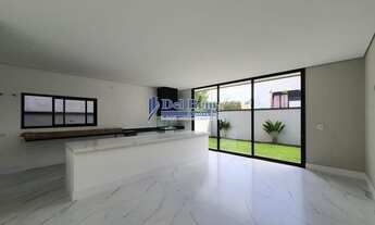 Imagem 2: Casa em Condomínio para Venda em Mogi das Cruzes, Fazenda Rodeio, 3 dormitórios, 3 suítes