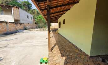 Imagem 3: Lote 500m² com Casa e Prédio aos Fundos Apto 02 Quartos