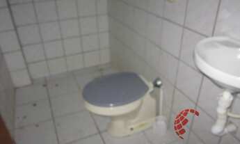 Imagem 2: Loja para Venda na Praia do Morro - Ponto Comercial