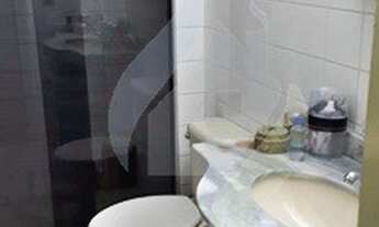 Imagem 3: Apartamento de 2 dormitórios, 1 banheiro, 1 vaga, com 56m² em Taboão, Diadema