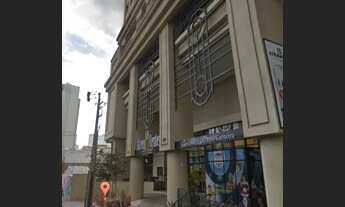 Imagem 2: Apartamento para venda tem 49 metros quadrados com 2 quartos em Centro - Curitiba - PR