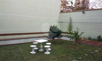 Imagem 3: Curitiba - Casa Padrão - Ahú