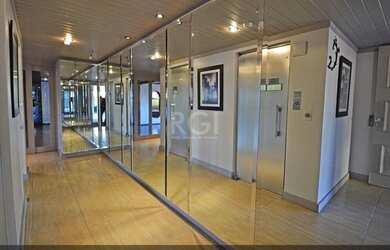 Imagem 2: Porto Alegre - Apartamento Padrão - Jardim Botânico