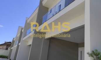 Imagem 2: Sobrado Geminado de alto padrão, em condomínio Fechado no Bairro Saguacu