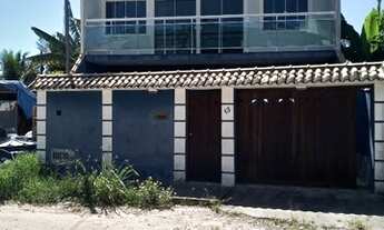 Imagem 2: Excelente Triplex independente com 03 quartos em Rio das Ostras com terraço