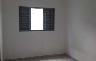 Imagem 3: Casa de vila para venda possui 190 metros quadrados com 3 quartos em Centro - Trindade - G