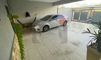 Imagem 2: CASA COM PISCINA