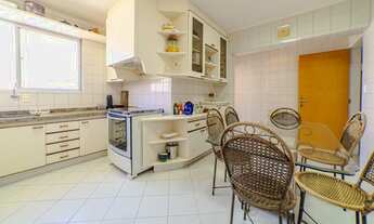 Imagem 6: Um pouco de elegância não faz mal a "ninguém", se é que me entendem