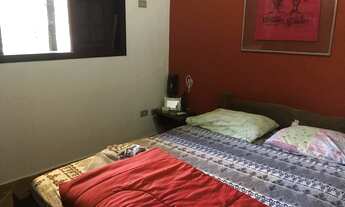 Imagem 5: Casa com 03 Quartos e piscina á venda