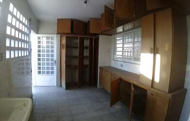 Imagem 7: Sobrado para venda com 600 metros quadrados com 5 quartos