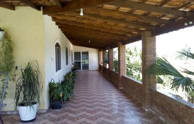 Imagem 2: Fazenda/Sítio/Chácara para venda tem 500 metros quadrados com 4 quartos