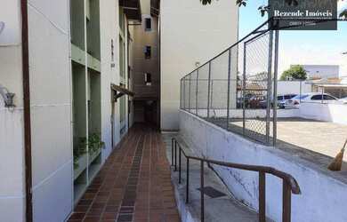 Imagem 3: Apartamento com 2 dormitórios à venda, 48 m² por R$ 128.000,00 - Caiuá - Curitiba/PR