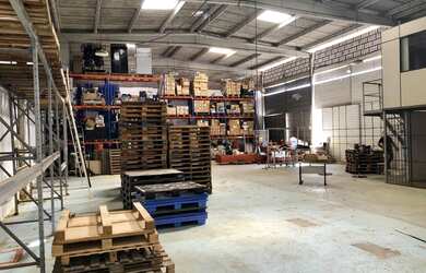 Imagem 3: Galpão com 400m2 perto estrada do coco