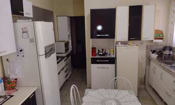 Imagem 4: Casa para venda com 98 metros quadrados com 3 quartos