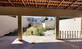 Imagem 2: OPORTUNIDADE! Casa 3 Quartos ( Suíte