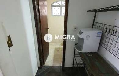 Imagem 6: SãO JOSé DOS CAMPOS - Casa Padrão - Jardim das Industrias