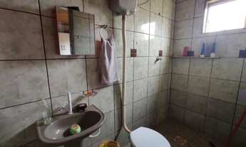 Imagem 5: Casa de Esquina na Linha do Ônibus